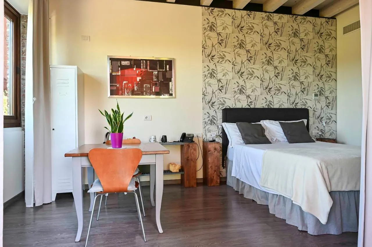 *** Hotel Casa Lidia - Alloggi Smart Breganze Italien